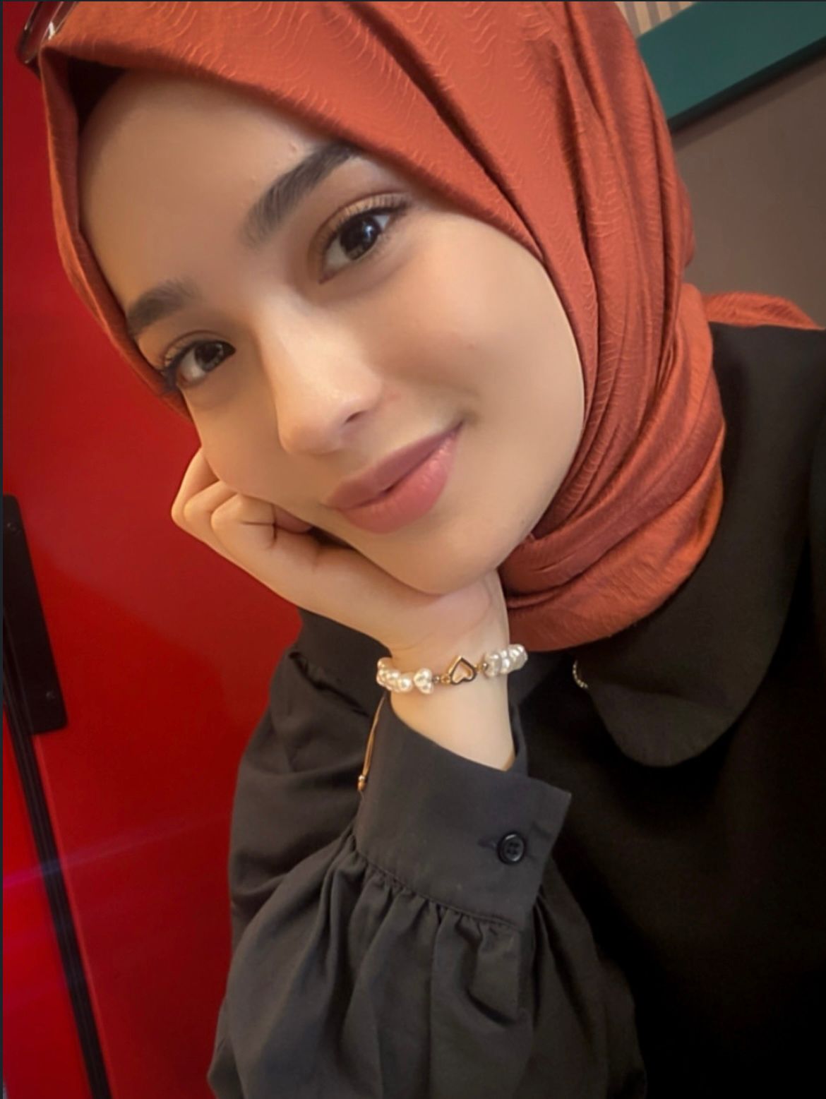 Kurtuluş Dul Bayan Escort Seyhan