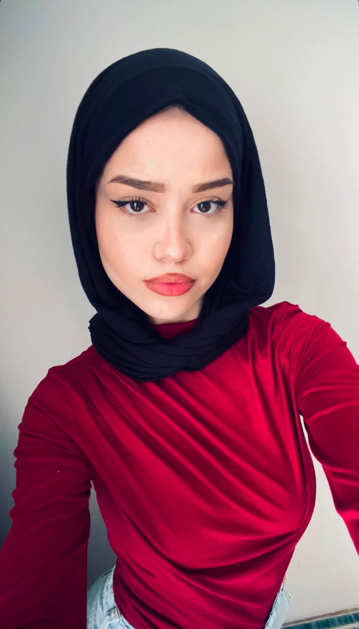 Narlıdere Güzel Ruhlu Kadın Escort Bayan Saadet