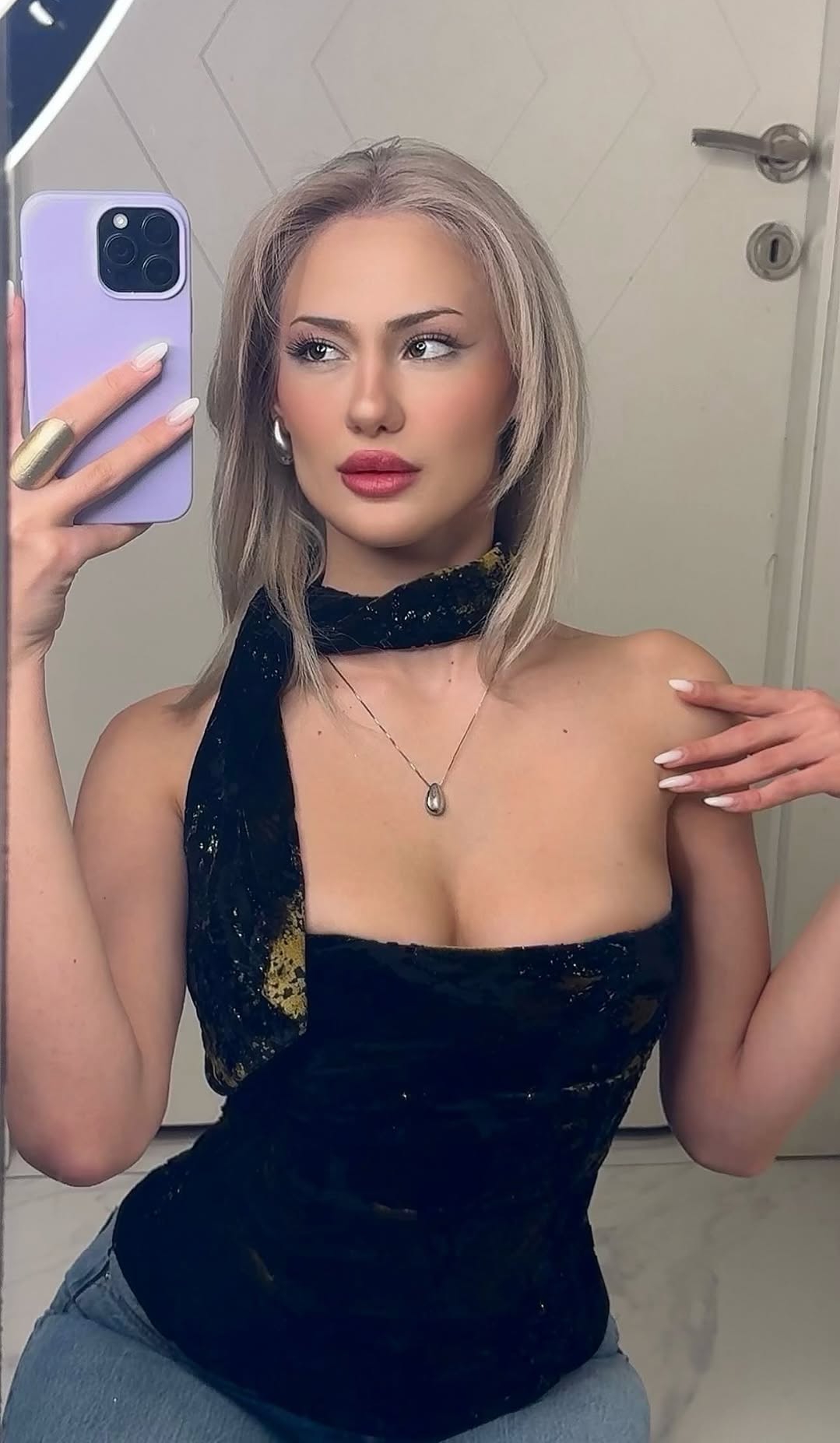 Aydınsofu Eve Gelen Bayan Bayan Escort Safiye