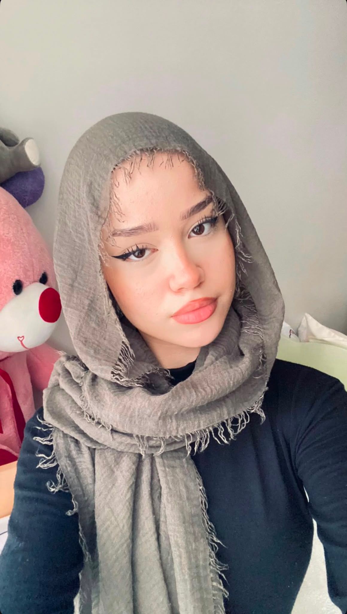 Gündoğdu Zayıf Bayan Bayan Escort Ceylan